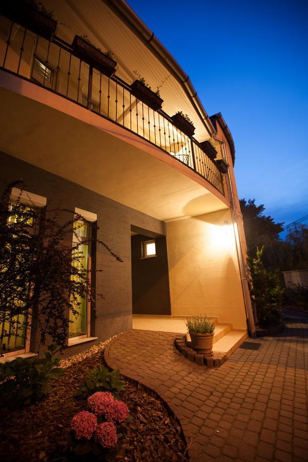 שיופוק Csenge Villa חדר תמונה